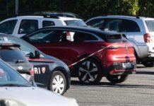 Dimentica la figlia di un anno in auto davanti al nido: morta la bimba