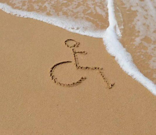 Spiagge accessibili ai disabili: varato a San Ferdinando il progetto “Un Mare per tutti”