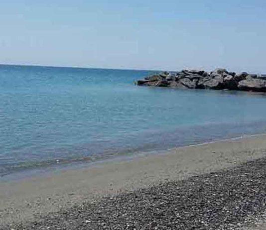 Calabria – 30enne muore annegato mentre fa il bagno