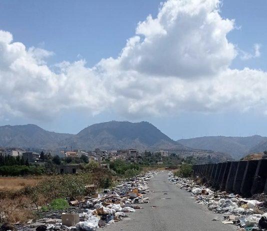 Fenomeno abbandono abusivo rifiuti su strade calabresi, sinergia tra Anas e amministratori locali