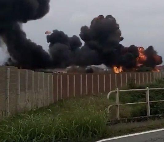 Si schianta velivolo Frecce Tricolori, muore una bambina di 5 anni