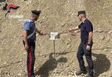 Carabinieri sventano ingente furto di inerti dal greto del fiume Petrace e sequestrano armi e munizioni