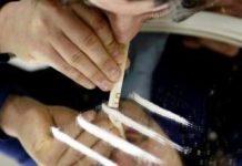 Ai domiciliari organizzava feste con droga e armi: in carcere 25enne