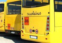 Bambino di tre anni dimenticato per ore nello scuolabus