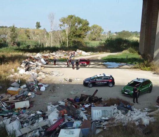 Gioia Tauro: sequestrate aree comunali adibite a discarica