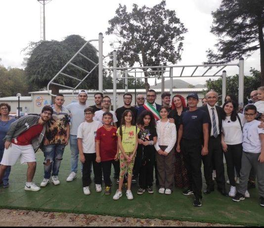 Cinquefrondi – L’amministrazione Conia riqualifica e rigenera l’intera villetta di fronte lo stadio