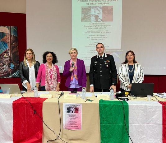 Rosarno – verso “la giornata dell’Unità Nazionale e delle forze armate” con i carabinieri al Liceo Piria