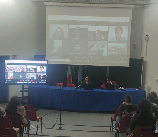 La scuola rende “liberi di scegliere” Il giudice Di Bella spiega agli alunni dell’ITIS di Polistena i valori dell’antimafia