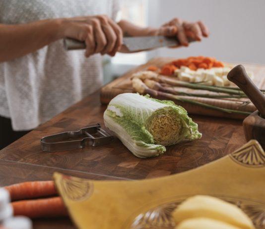 Cucina sostenibile: il rispetto per l’ambiente passa anche per la tavola