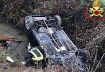 Si ribalta con auto: carabiniere calabrese muore in incidente nel lodigiano