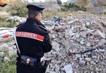 Disastro ambientale e traffico illecito di rifiuti. Sversati oltre 5 mila tonnellate di rifiuti speciali.