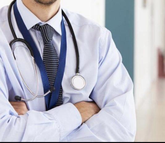 Consulenze private in orario di servizio – denunciato dirigente medico ospedaliero