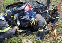 Calabria – auto precipita per oltre 100 metri in burrone: salvo conducente