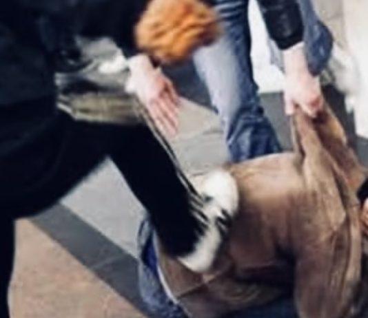 Sequestrano e torturano un 50enne: arrestati ragazzi di 15 e 16 anni