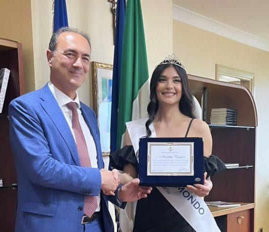 La Miss Mondo Calabria 2023 premiata al consiglio regionale della Calabria