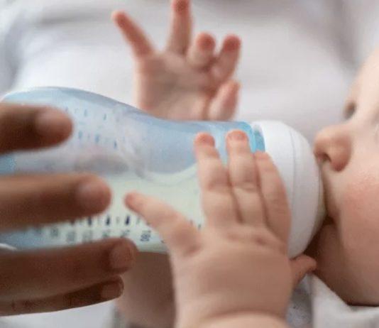 Vino per errore nel biberon – bimbo di 4 mesi in coma etilico