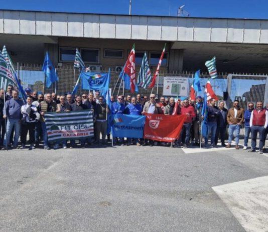 Gioia Tauro – sciopero portuali, adesione oltre il 90%