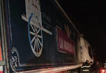 Incidente in autostrada dopo lo svincolo di Palmi – auto sotto camion: incastrato nella vettura il conducente