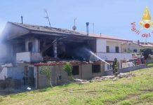 Calabria – Esplosione in una villetta: una persona ferita