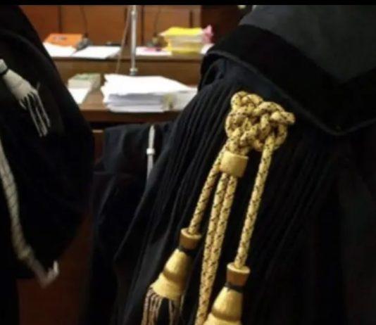 Calabria – avvocato chiede onorario a cliente: aggredito e picchiato