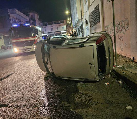 Incidente a Gioia Tauro – si ribalta auto: un ferito