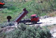 Gestione e combustione illecita di rifiuti – 5 misure cautelari