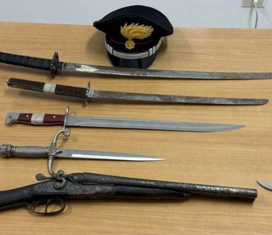 Nascondeva in casa armi illegalmente detenute. I Carabinieri denunciano un 36enne