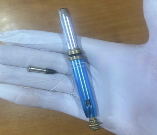 Aveva in casa pistola a forma di penna: arrestato 34enne