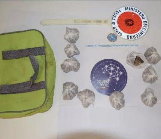 Trovata borsa termica contenente mezzo kg di eroina