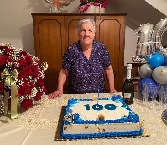 San Ferdinando festeggia i 100 anni della signora Domenica