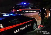 San Ferdinando – minaccia la ex compagna e cerca di aggredirla in casa: arrestato