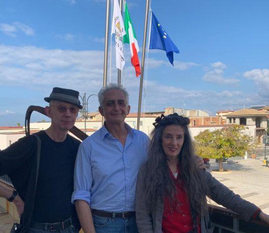 San Ferdinando – in visita gli artisti inglesi David Swift e Lynne Curran. In programma laboratori creativi