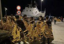 Sbarco migranti su coste calabresi
