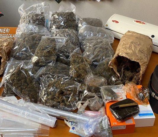 Trovati in possesso di marijuana e hashish – arrestati due uomini e una giovane donna
