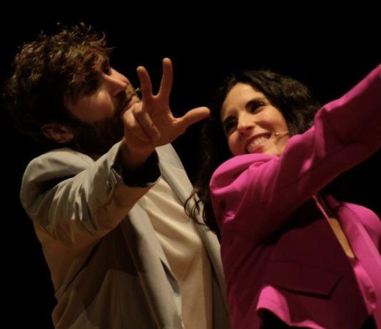 Lamezia Terme – Diverte il duo social CasaAbis che porta in scena le “vignette” matrimoniali