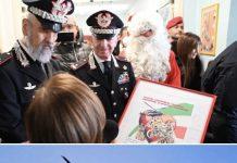 Babbo Natale arriva in ospedale in elicottero per i bimbi ricoverati