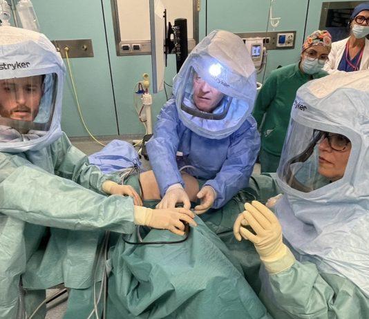 Ospedale Lamezia: eseguito per la prima volta in Calabria un intervento chirurgico innovativo per malati oncologici