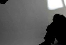 Abusano sessualmente di un 16enne e lo filmano con telefonino- fermati un 14enne ed un 44enne