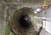 Bimbo morto caduto in un pozzo durante centro estivo – 10 indagati