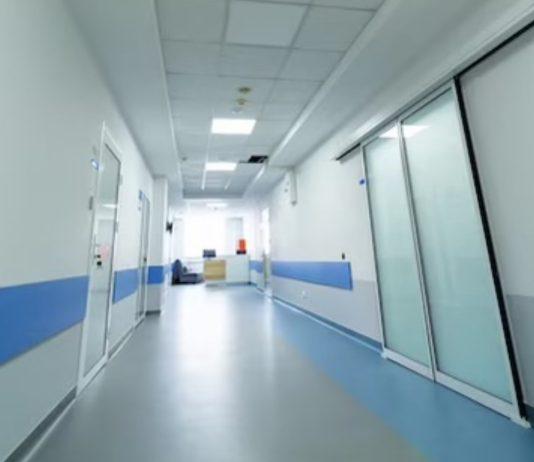 Neonata morta durante parto – indagati 10 medici. Ginecologo si suicida