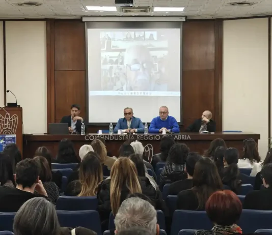 San Roberto – Chiusura asilo nido, bambini e lavoratori rischiano di rimanere a casa: l’appello per salvarlo