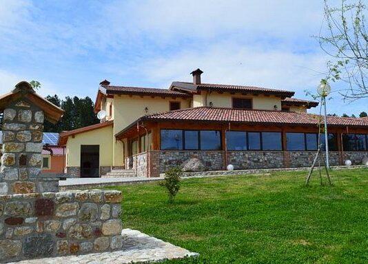 Agriturismo Calabria anche mare ma non solo. Buone le prenotazioni negli agriturismi motore di rinascita dei borghi