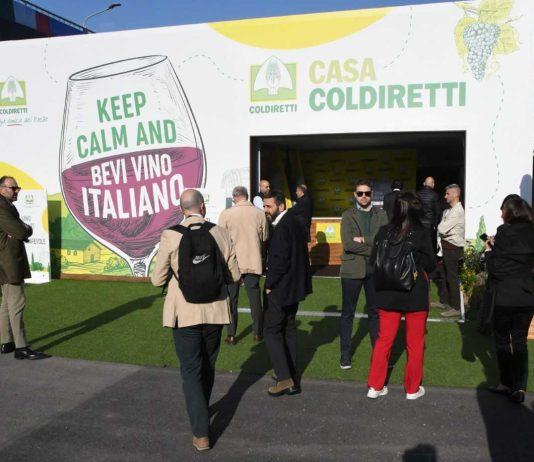 Coldiretti Calabria: Dazi al 20% di Trump pesano 1,6 mld su tavola americani, serve soluzione diplomatica