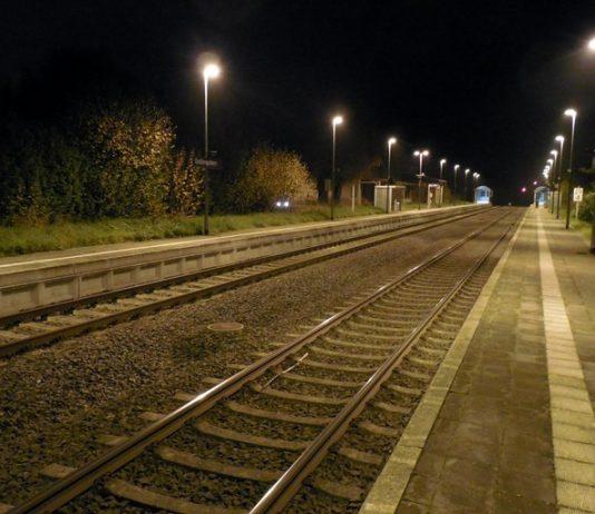 Calabria – uomo muore investito sui binari