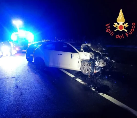 Calabria – tragico incidente nella notte: morto un 20enne