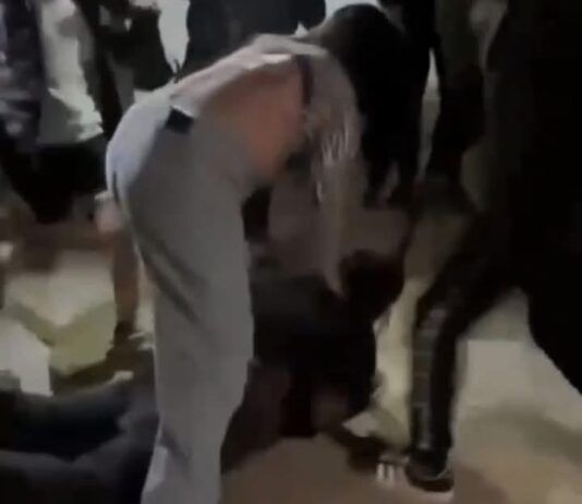 Baby gang femminile aggredisce e picchia 13enne. I video finiscono nelle chat: indaga la polizia