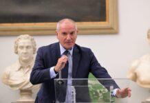 Danneggiata l’auto di Andrea Agostinelli