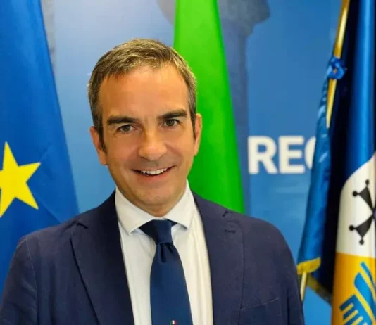 Sanità Calabria – Occhiuto: “In arrivo 48 medici cubani“