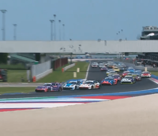Terzo posto in gara 1 a Misano per il calabrese Simone Iaquinta nella prima gara stagionale della Carrera Cup Italia