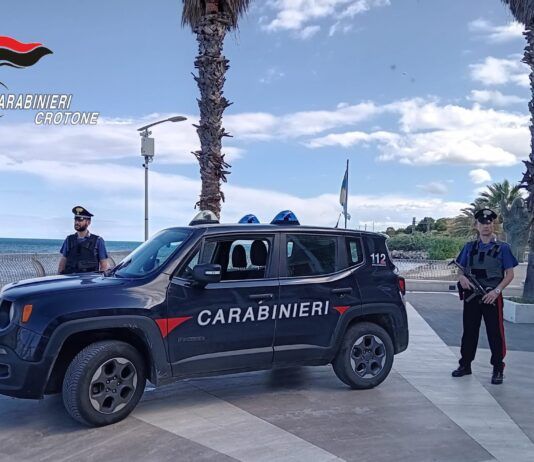 Invia centinaia di messaggi minatori alla ex compagna – arrestato